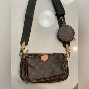 Louis Vuitton Multi Pochette Accessoires Khaki
